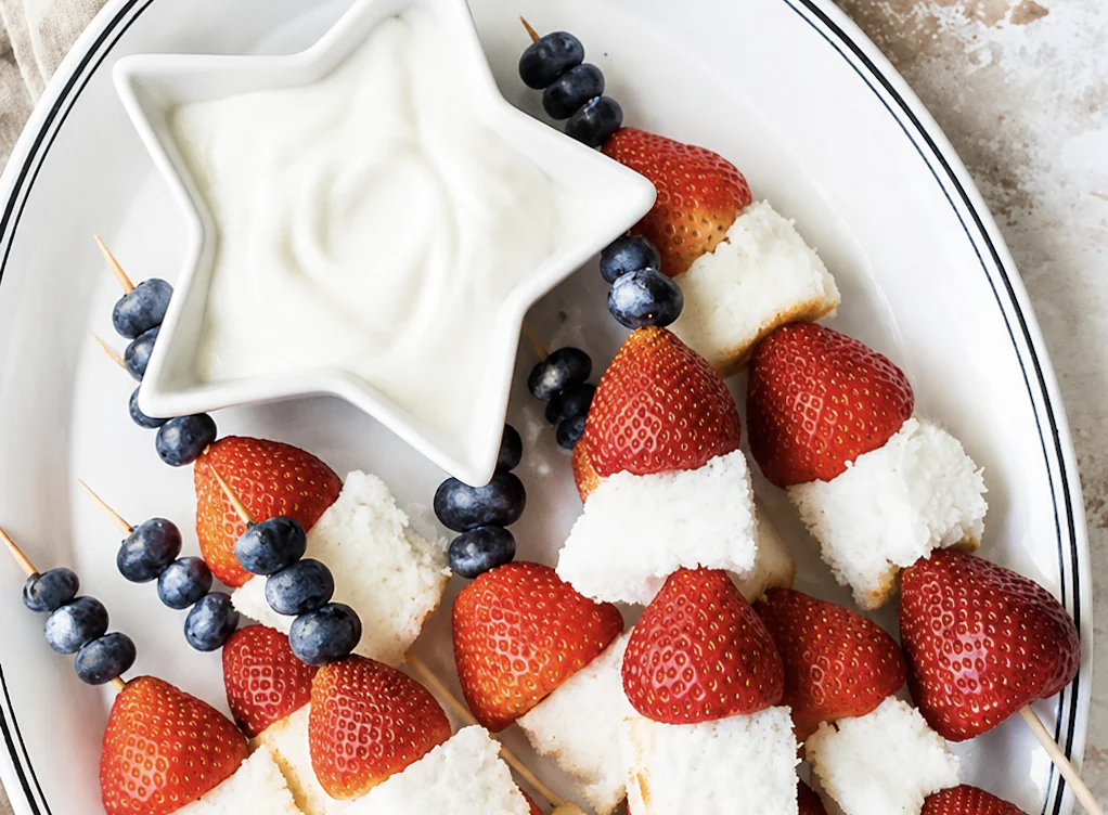 red white and blueberry skewer